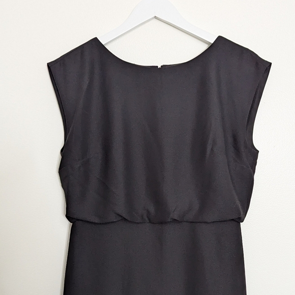 Banana Republic Dress 4 Black Petite Shift Drape Back Basic Minimalist - Picture 4 of 8